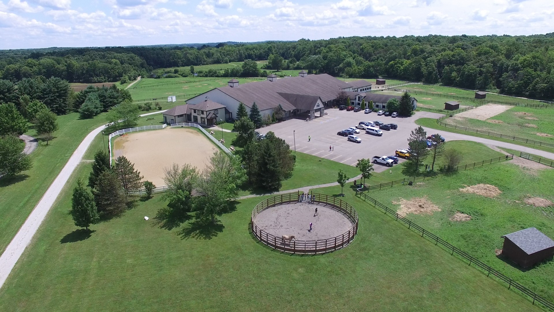 Farm begins to reopen Fieldstone Farm Therapeutic Riding Center